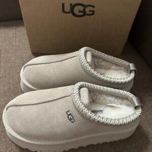 UGG Tazz Mustard Seed Slipper US 8